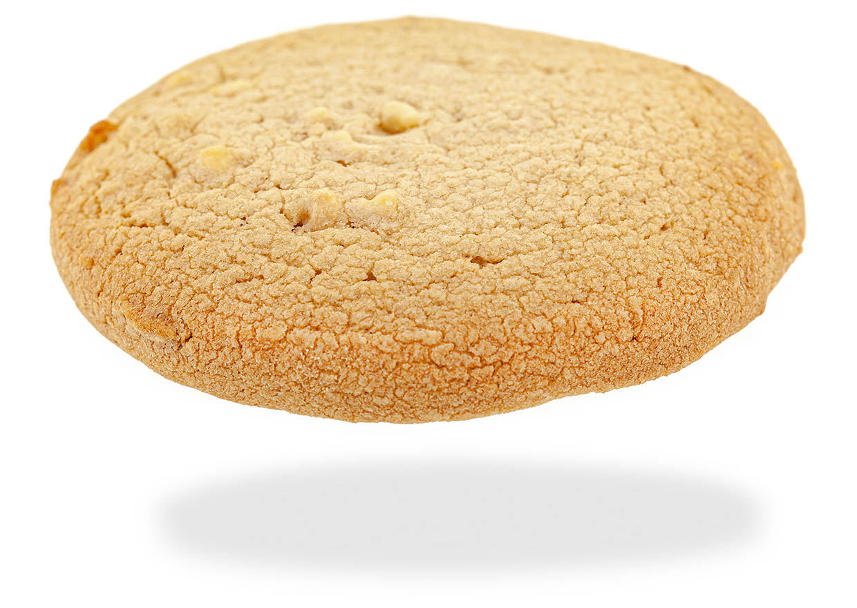 costas-white-choc-macadamia